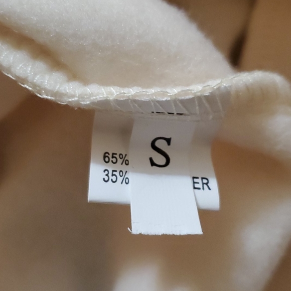 La Mode | Camouflage Contrast Hoodie - Picture 3 of 6